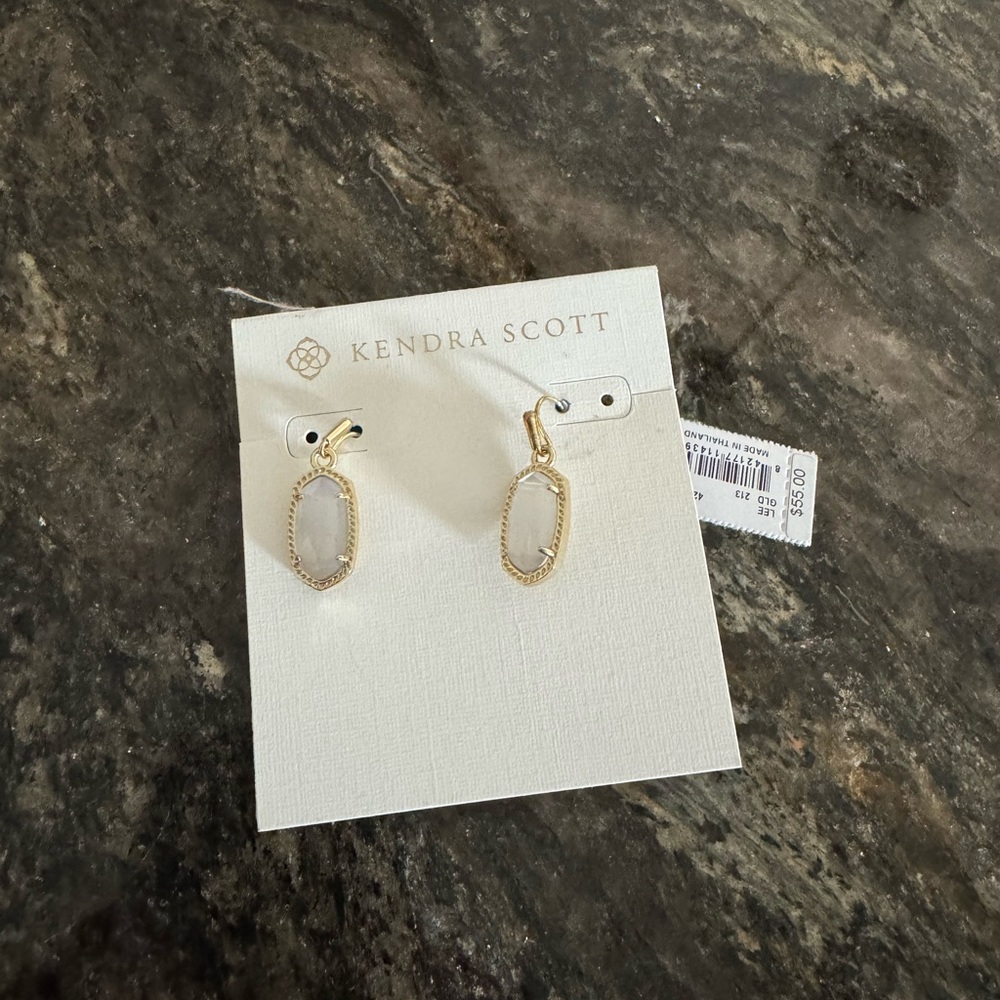 NWT Kendra Scott Earrings